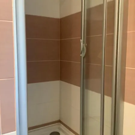 T2 شقة آركاشو